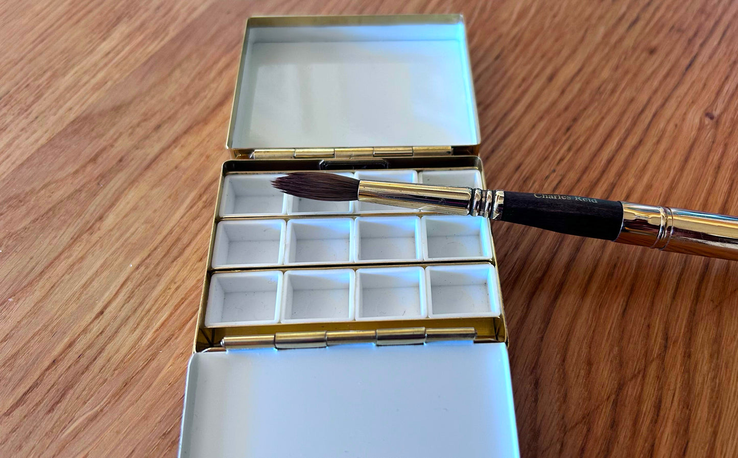 Sketcher brass Paint box