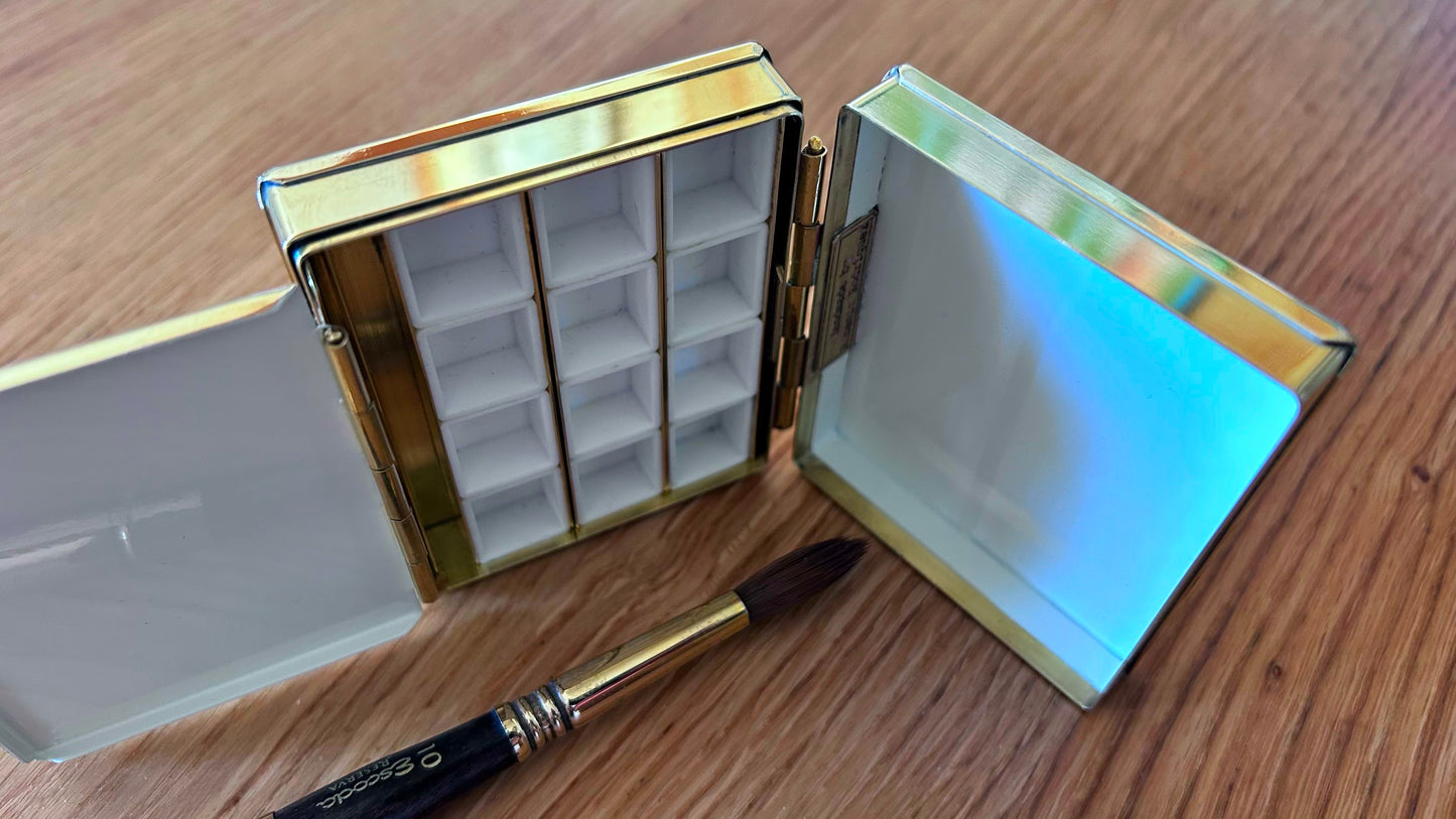 Sketcher brass Paint box