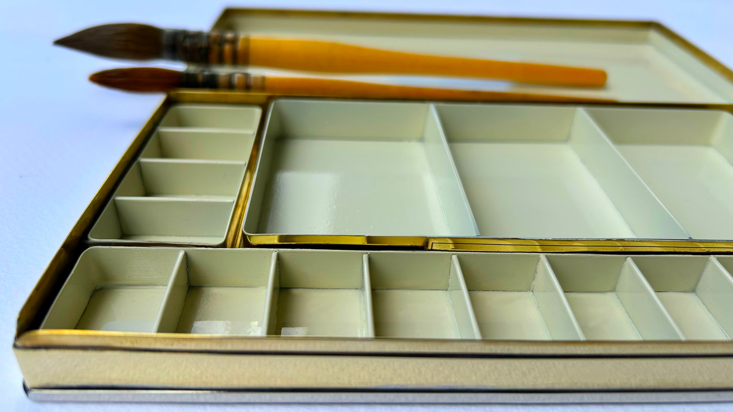 Large Studio Brass Palette