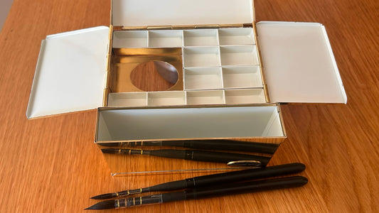 Travel brass paint box with water container