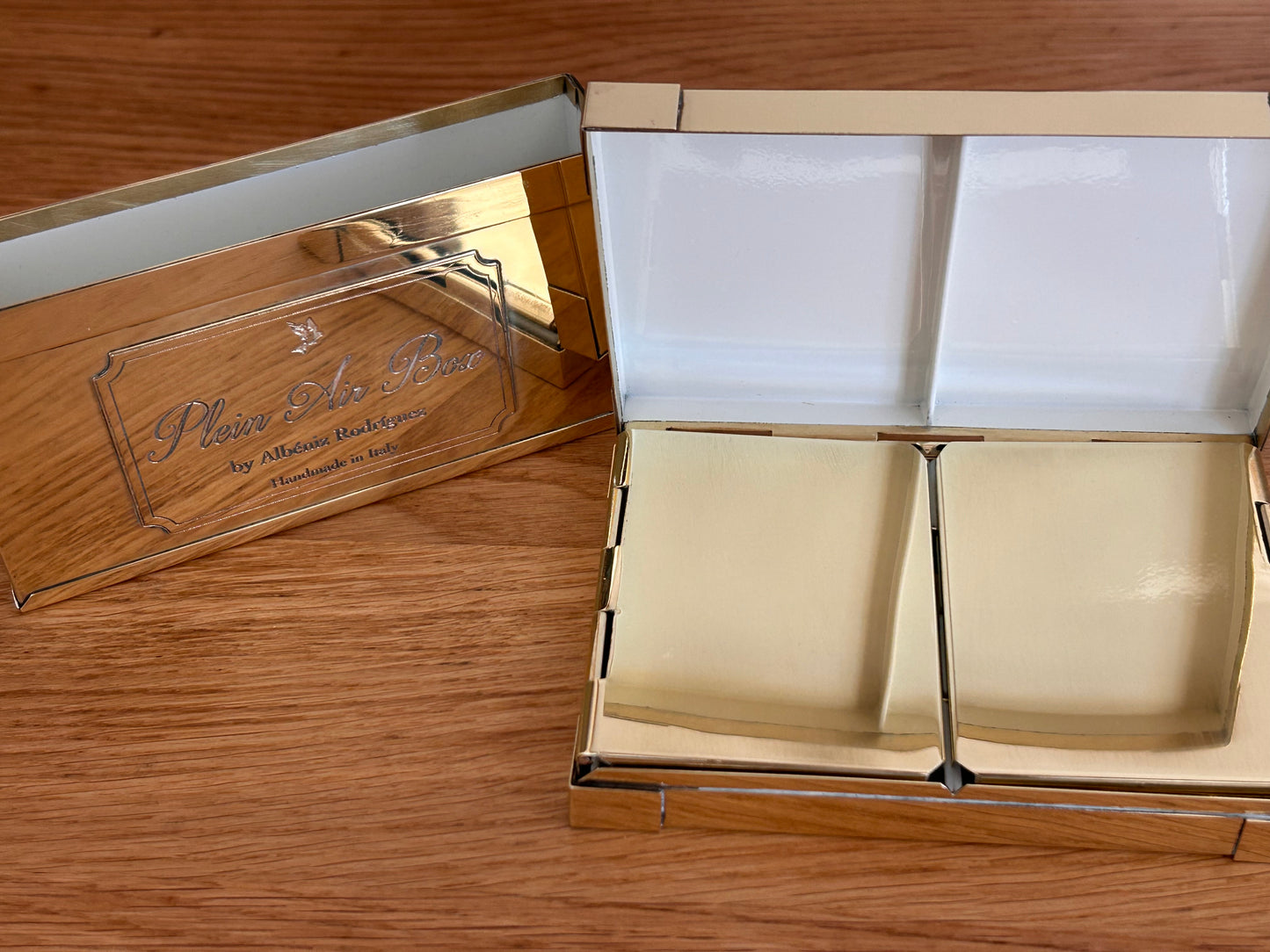 Plein air travel pain box