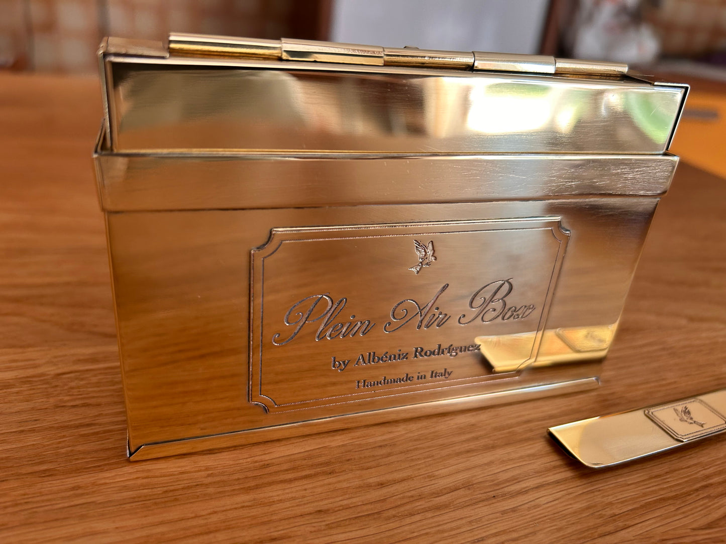 Plein air travel pain box